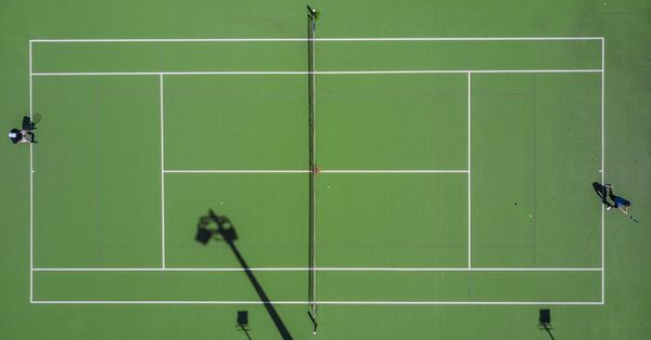 מאמן חוג טניס: הזמנה ותמחור