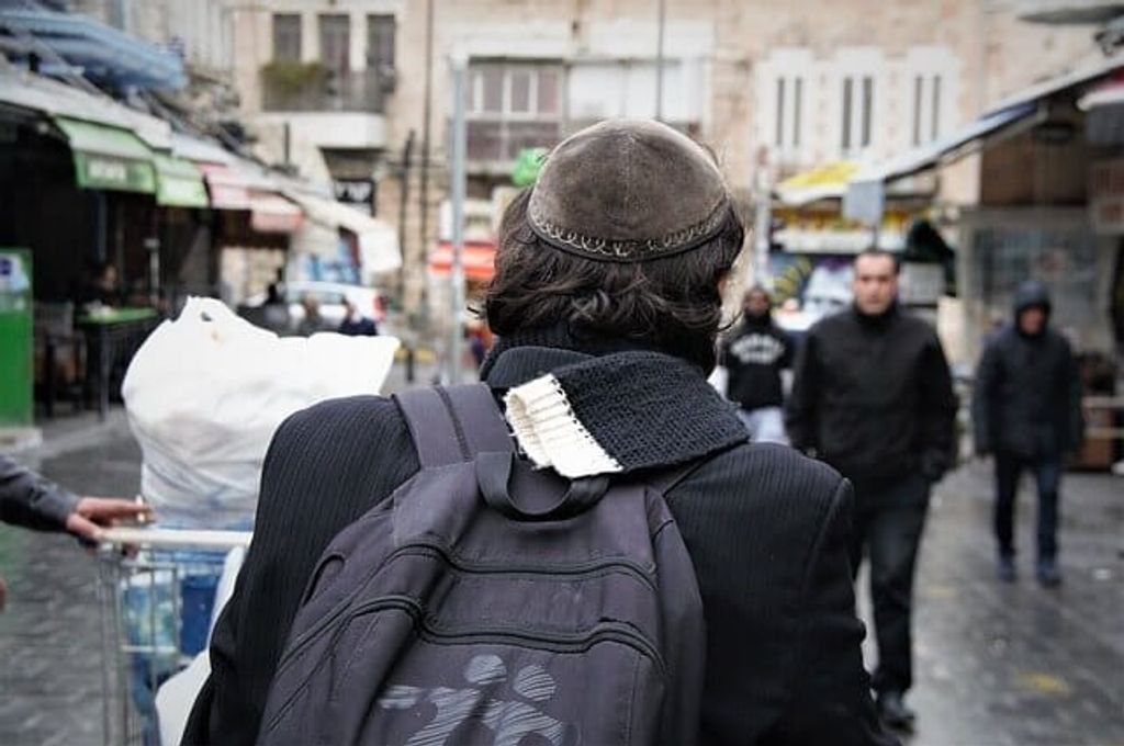 ENVATO בגידות במגזר החרדי
